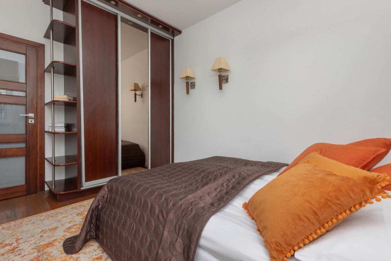 Cozy Near Airport By Renters * Варшава